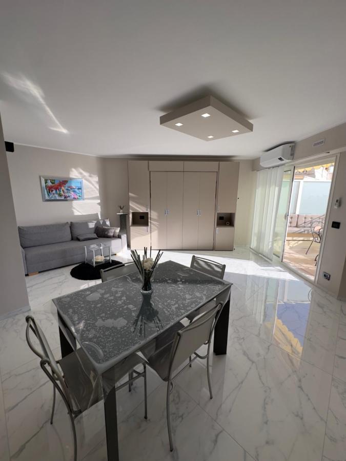 Exclusive Panoramic Sea View In Victoria Beach Menton Exterior foto